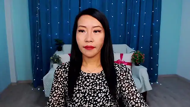 Snapshot of LiaPak chatting on September 12, 12:00 am LiaPak online show from September 12, 12:00 am