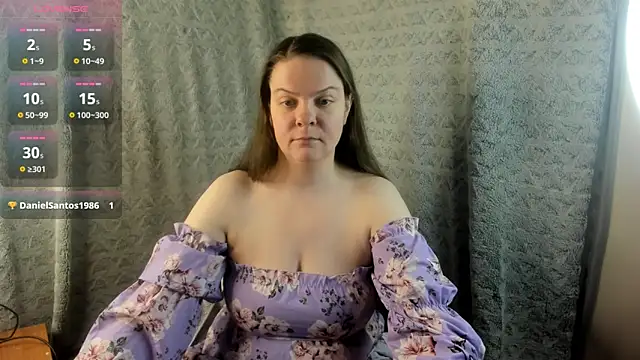 MiaLores online show from March 6, 9:04 am