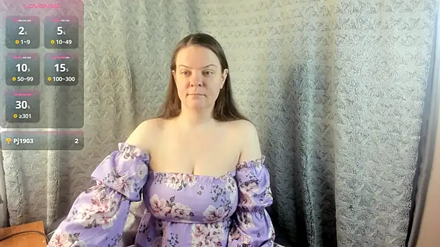 MiaLores online show from March 1, 9:09 am