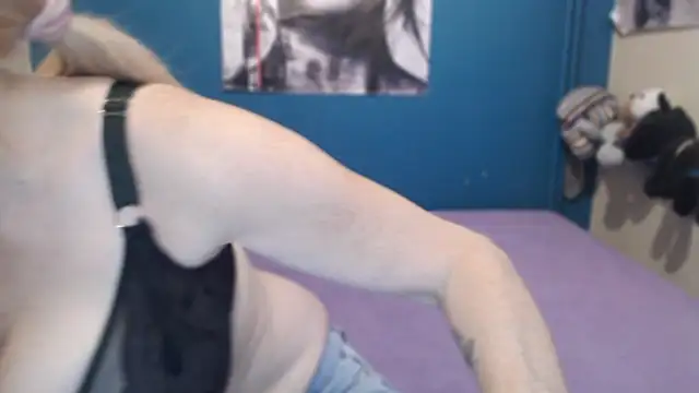 NADINNNE online show from December 21, 10:39 am