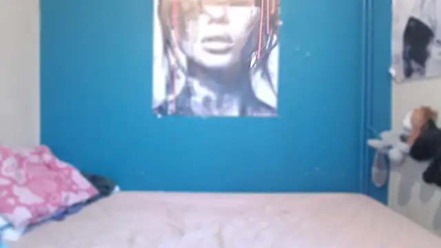 NADINNNE online show from November 13, 1:04 pm