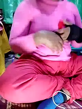 Snapshot of Mistompa24 chatting on December 5, 6:17 pm Mistompa24 online show from December 5, 6:17 pm