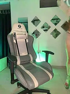 Bella-kim- online show from March 4, 3:25 am