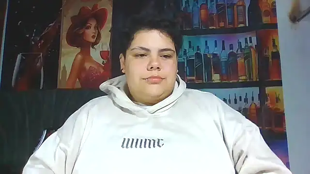 Hailey Curvy online show from June 19, 3:12 am