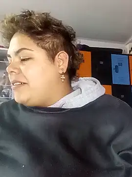 Hailey Curvy online show from September 19, 5:00 am