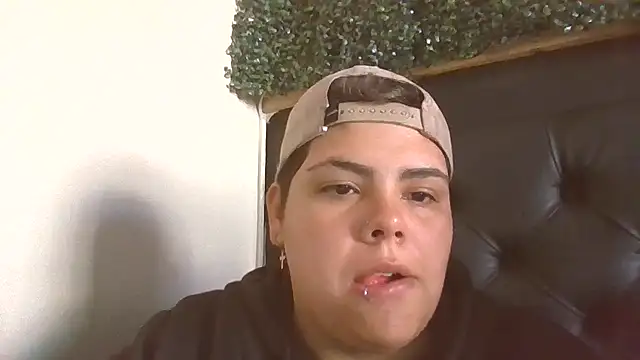 Hailey Curvy online show from October 3, 10:11 pm