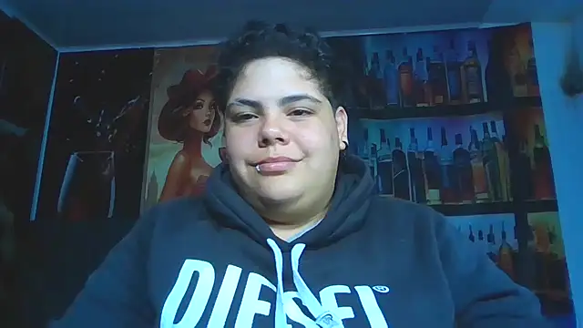Snapshot of Hailey_Curvy chatting on June 25, 5:56 am Hailey Curvy online show from June 25, 5:56 am