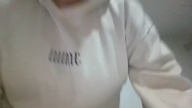 Hailey Curvy online show from October 18, 4:47 am