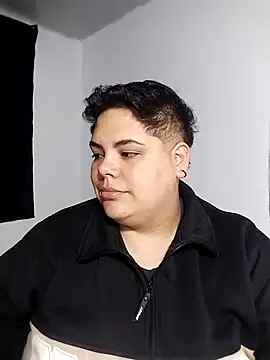 Hailey Curvy online show from February 7, 11:18 am