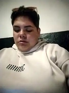 Hailey Curvy online show from December 20, 12:02 am