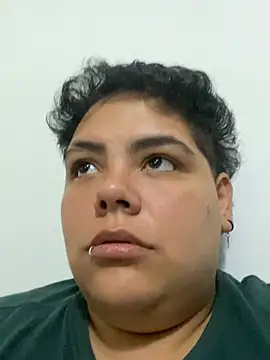 Snapshot of Hailey_Curvy chatting on June 24, 11:13 pm Hailey Curvy online show from June 24, 11:13 pm