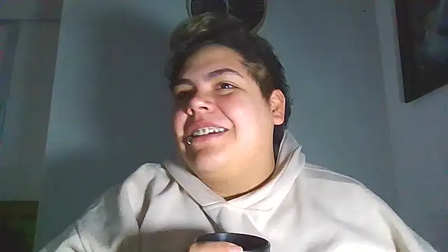 Hailey Curvy online show from November 28, 9:09 am