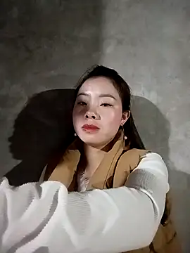 Snapshot of milo123-xx chatting on February 19, 1:30 pm milo123-xx online show from February 19, 1:30 pm