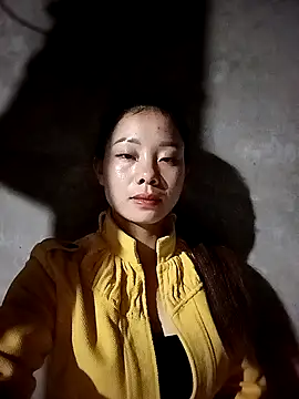 milo123-xx online show from October 8, 4:40 pm