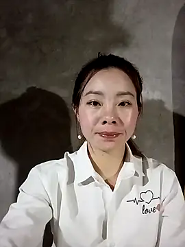 Snapshot of milo123-xx chatting on February 10, 9:30 am milo123-xx online show from February 10, 9:30 am