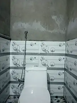 Snapshot of milo123-xx chatting on March 3, 11:28 am milo123-xx online show from March 3, 11:28 am