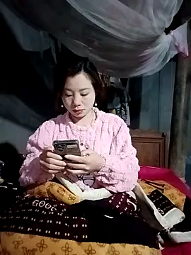 milo123-xx online show from March 12, 11:31 pm