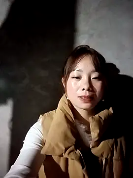 milo123-xx online show from November 18, 3:48 pm