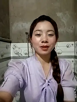 Snapshot of milo123-xx chatting on February 22, 2:52 pm milo123-xx online show from February 22, 2:52 pm