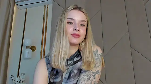 Touch me online show from September 19, 2:43 pm