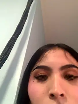 Baby girl6969 online show from November 16, 7:35 am