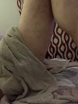 Snapshot of DanBfl chatting on December 13, 8:04 pm DanBfl online show from December 13, 8:04 pm