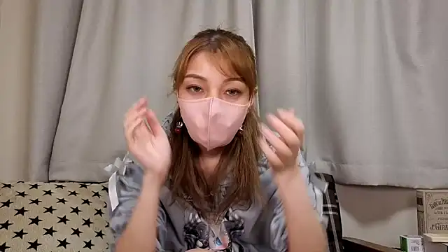 Snapshot of mirei_0808 chatting on October 11, 3:35 pm mirei 0808 online show from October 11, 3:35 pm
