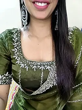 Snapshot of Cute_merry01 chatting on October 19, 6:27 am Cute merry01 online show from October 19, 6:27 am