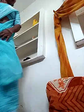 Snapshot of Rubi_sarma chatting on October 7, 8:48 am Rubi sarma online show from October 7, 8:48 am