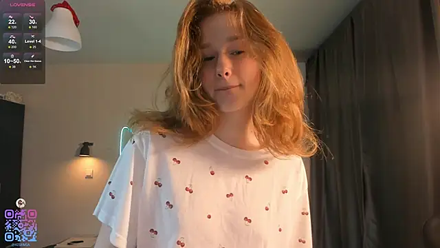 Snapshot of BreezeJam chatting on October 13, 3:13 pm BreezeJam online show from October 13, 3:13 pm