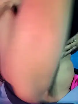 Snapshot of jaan-step chatting on November 13, 3:43 am jaan-step online show from November 13, 3:43 am