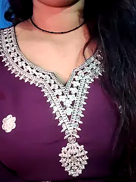 Snapshot of jaan-step chatting on November 28, 2:28 pm jaan-step online show from November 28, 2:28 pm