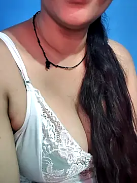 Snapshot of jaan-step chatting on October 18, 2:02 am jaan-step online show from October 18, 2:02 am