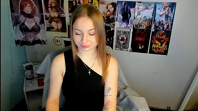 Snapshot of Rose_se chatting on November 12, 7:01 am Rose se online show from November 12, 7:01 am