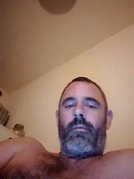 Snapshot of whatYwantMorrre chatting on October 27, 7:37 pm whatYwantMorrre online show from October 27, 7:37 pm