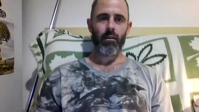 Snapshot of whatYwantMorrre chatting on October 8, 2:07 pm whatYwantMorrre online show from October 8, 2:07 pm