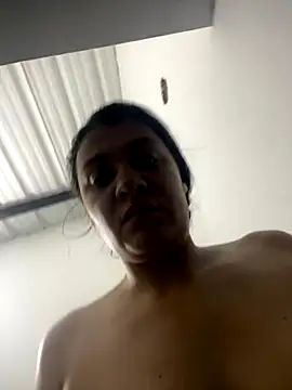 Snapshot of Madyson94 chatting on October 1, 10:52 am Madyson94 online show from October 1, 10:52 am