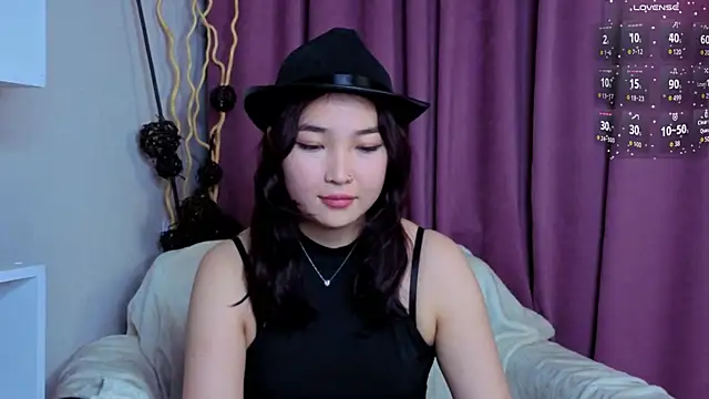 ColettaMejias online show from November 14, 8:12 pm