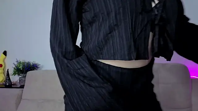 ColettaMejias online show from February 7, 8:17 pm