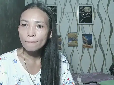 pinayhotii online show from January 12, 12:56 pm