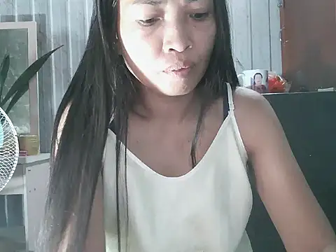 pinayhotii online show from October 14, 8:53 pm