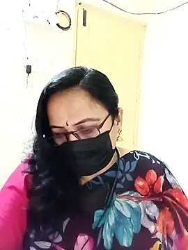 Snapshot of Ananya_flower chatting on November 20, 6:14 am Ananya flower online show from November 20, 6:14 am