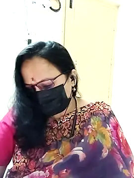 Snapshot of Ananya_flower chatting on November 15, 3:43 am Ananya flower online show from November 15, 3:43 am