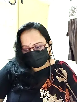 Snapshot of Ananya_flower chatting on October 28, 1:43 pm Ananya flower online show from October 28, 1:43 pm