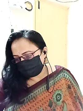 Snapshot of Ananya_flower chatting on November 3, 6:44 pm Ananya flower online show from November 3, 6:44 pm