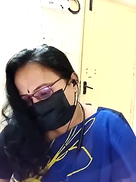 Snapshot of Ananya_flower chatting on November 17, 11:14 am Ananya flower online show from November 17, 11:14 am