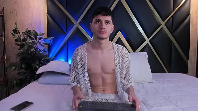 LiamMuller online show from November 11, 12:11 pm