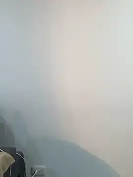 Snapshot of BrendaCrean chatting on November 27, 12:27 pm BrendaCrean online show from November 27, 12:27 pm