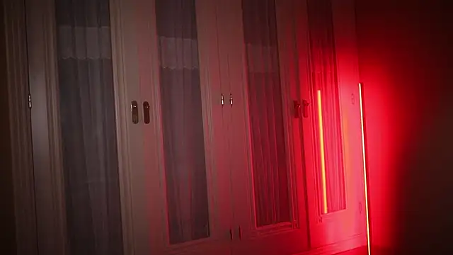 Snapshot of suzysuza chatting on October 23, 3:10 pm suzysuza online show from October 23, 3:10 pm