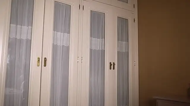 suzysuza online show from January 5, 7:50 pm